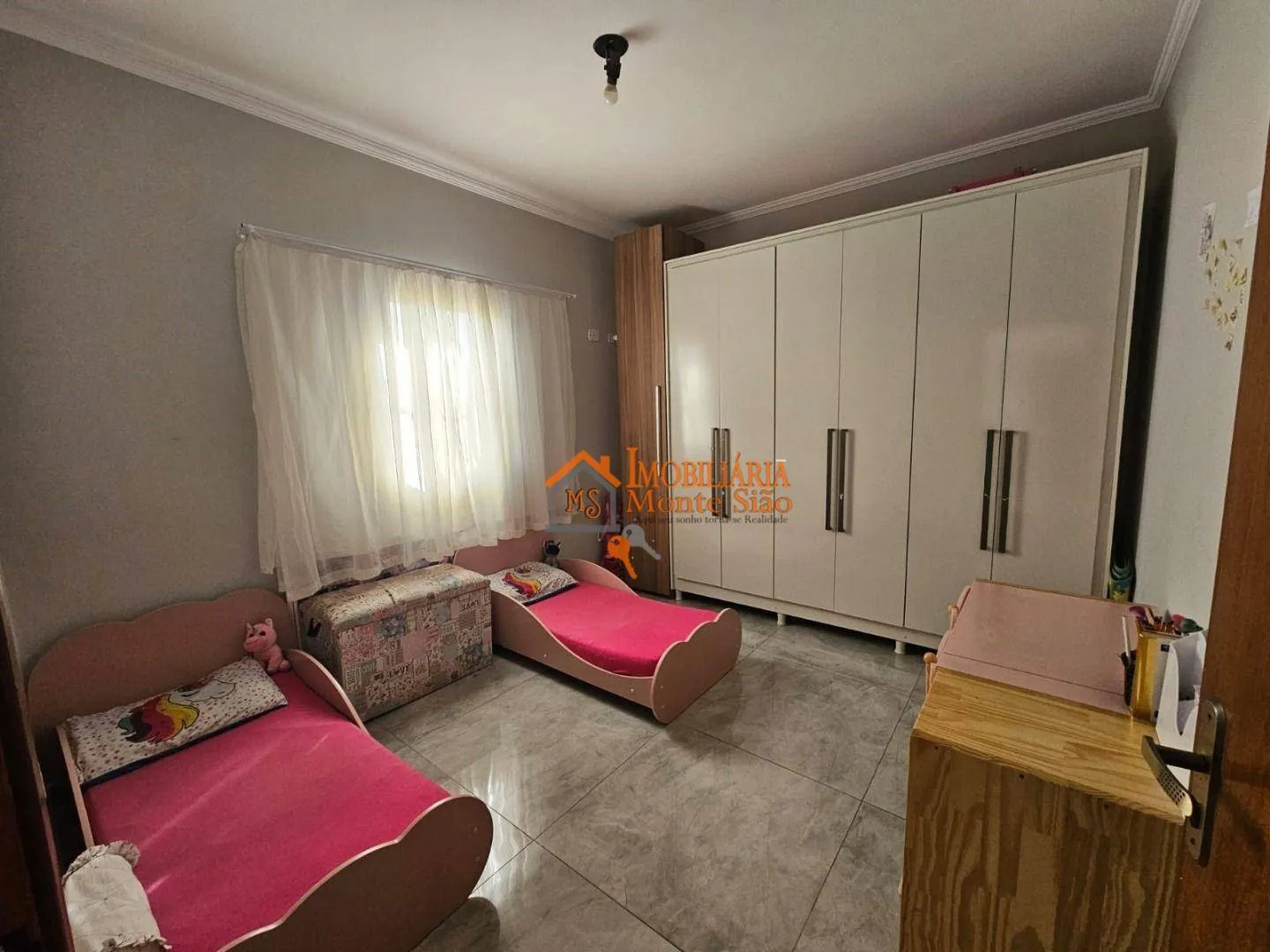 Imagem Casa com 2 dormitórios à venda, 61 m² por R$ 416.000,00 - O Pequeno Coração - Itaquaquecetuba/SP