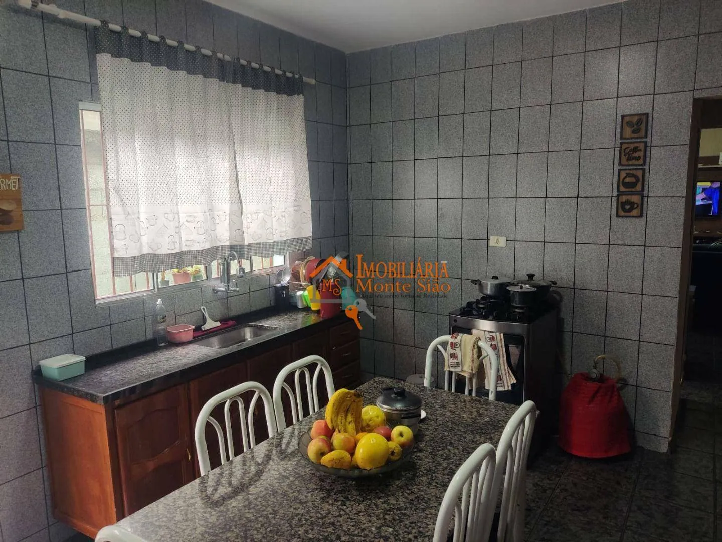 Imagem Sobrado com 4 dormitórios à venda, 150 m² por R$ 318.000,00 - Cidade Soberana - Guarulhos/SP