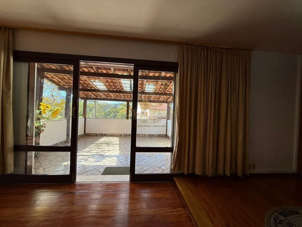 Imagem Casa para Venda em Teresópolis / RJ no bairro Iucas
