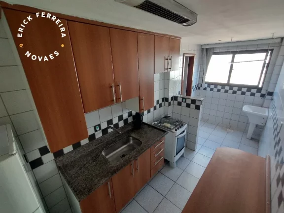 Imagem Apartamento vista lateral 2 Quartos 01 Suite Beira Mar