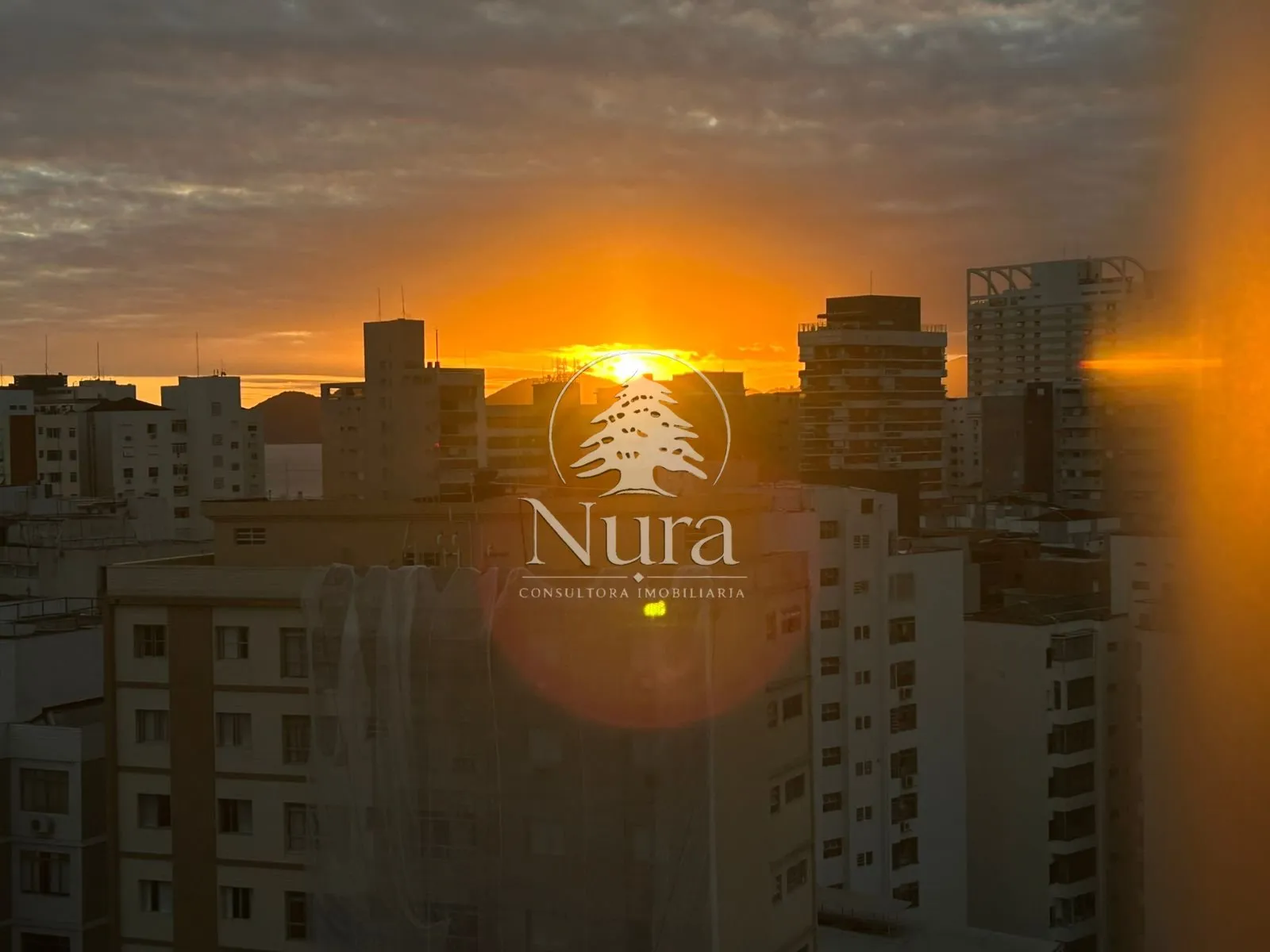 Imagem Apartamento de 3 quartos, 126m² no bairro Boqueirão, em Santos