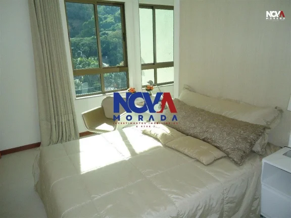 Imagem FOTOS DO APARTAMENTO DECORADO. Localizado em área privilegiada na Praia da Costa, cercado por ruas ...