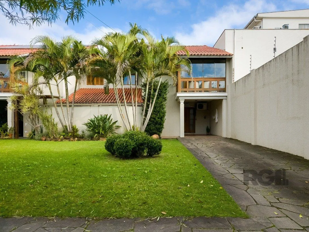 Imagem Casa de Condomínio em Cavalhada
