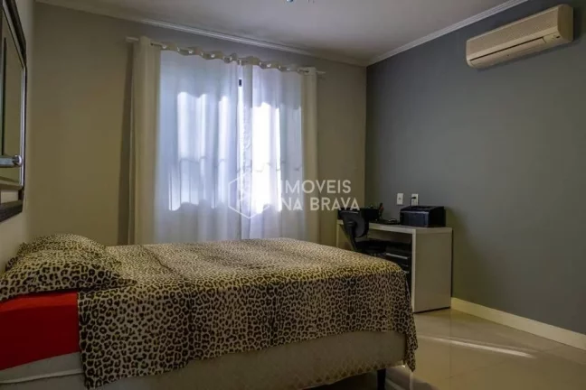 Imagem CASA 3 QUARTOS - LOCAÇÃO - PRAIA BRAVA - ITAJAI/SC