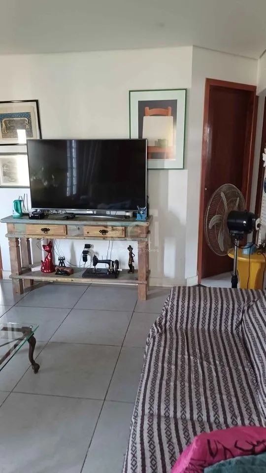 Imagem Casa para Venda - 124.3m², 3 dormitórios, 2 vagas - Centro
