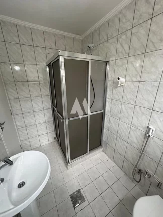 Imagem Apartamento e Apartamentos à venda com 2 dormitórios + Ponto Comercial na Vila Mathias em Santos/SP