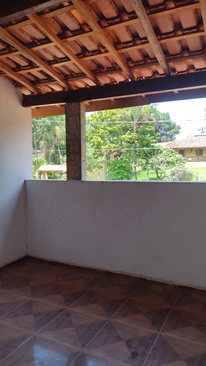 Imagem Chácara à venda em Araçoiaba da Serra-SP, bairro Aquarius: 3 quartos, 1 sala, 2 banheiros, 1 vaga de garagem, 343,08m².