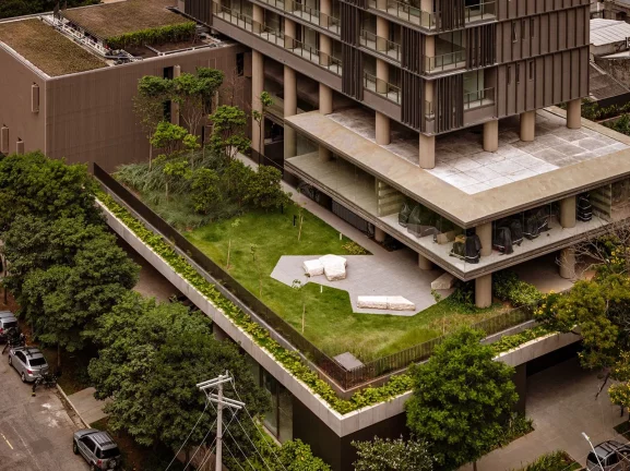 Imagem PRAÇA HENRIQUE MONTEIRO - STAN - Excelente apto de 232m², em localização privilegiada em Pinheiros!