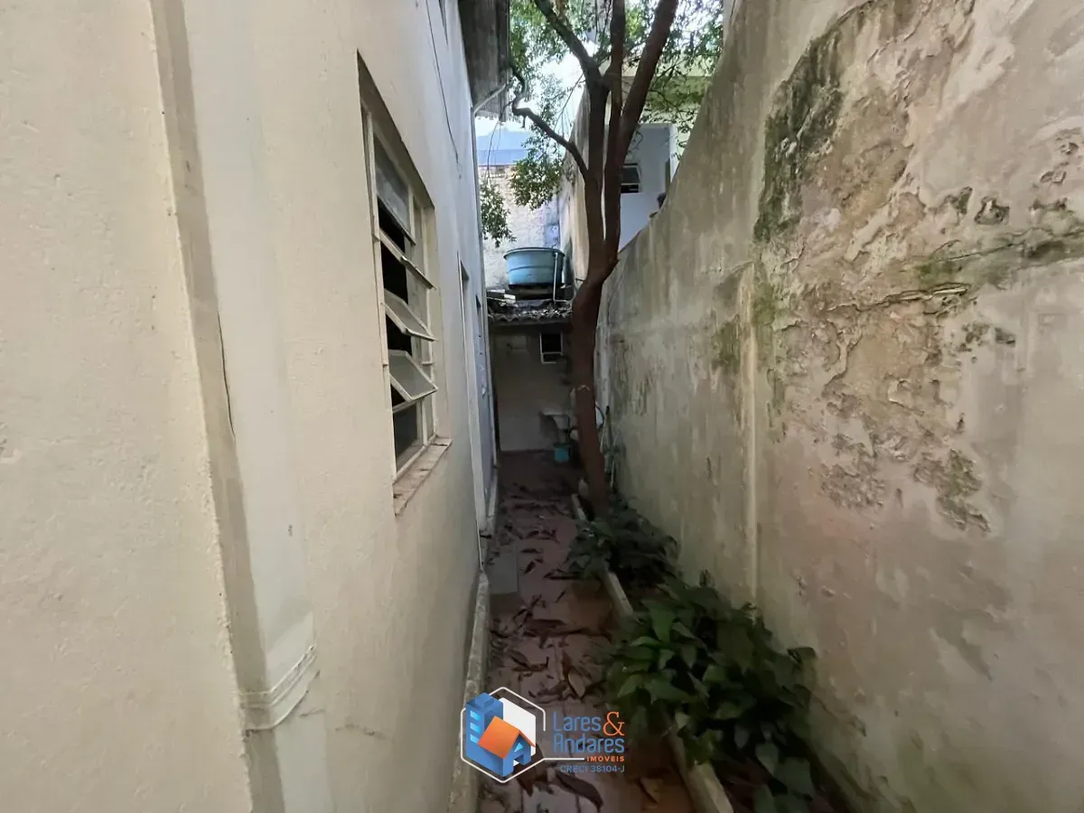 Imagem Casa para venda em Vila Pompéia com 3 quartos, 130m²