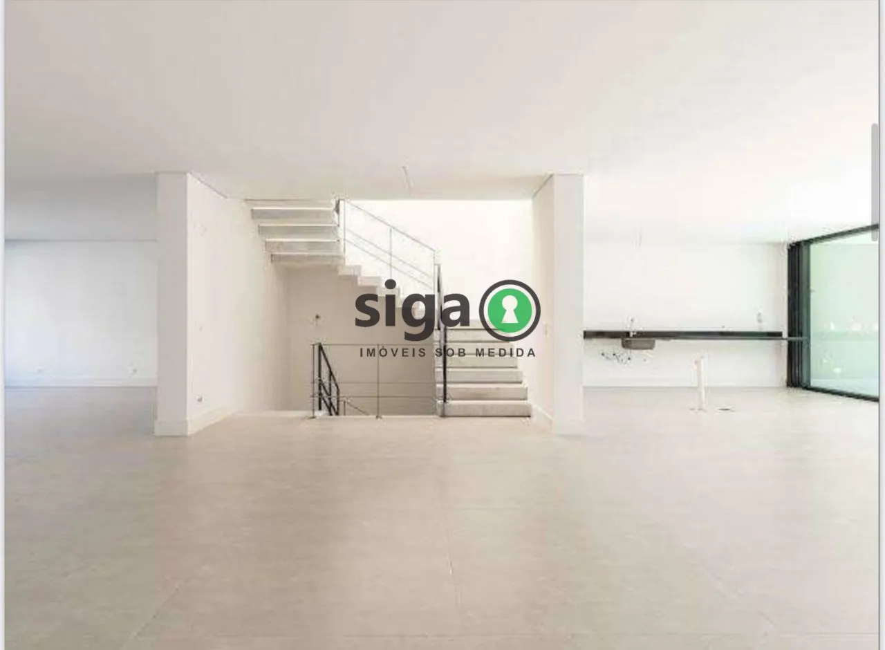 Imagem Casa em condomíno com 4 suites, 6 vagas e infra para elevador, na Chácara Santo Antonio a Venda