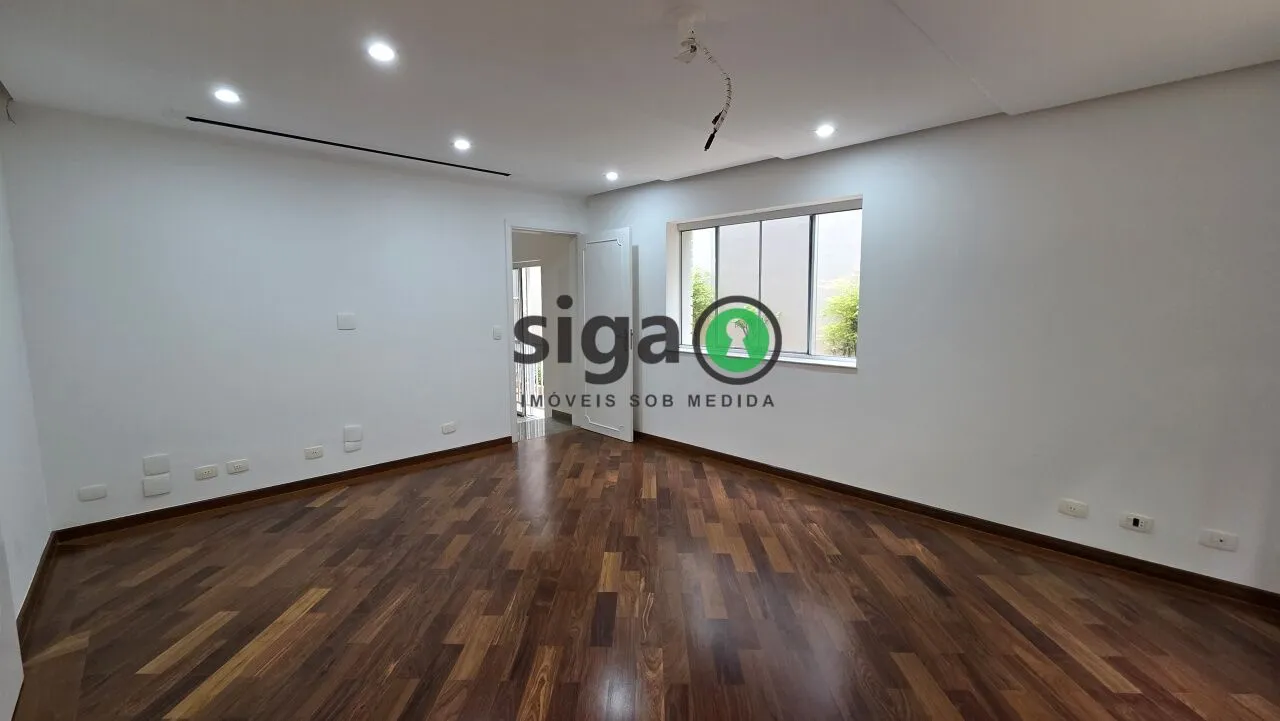 Imagem Casa em condomínio à venda e locação com 300m², 5 quartos e 2 vagas no Panamby
