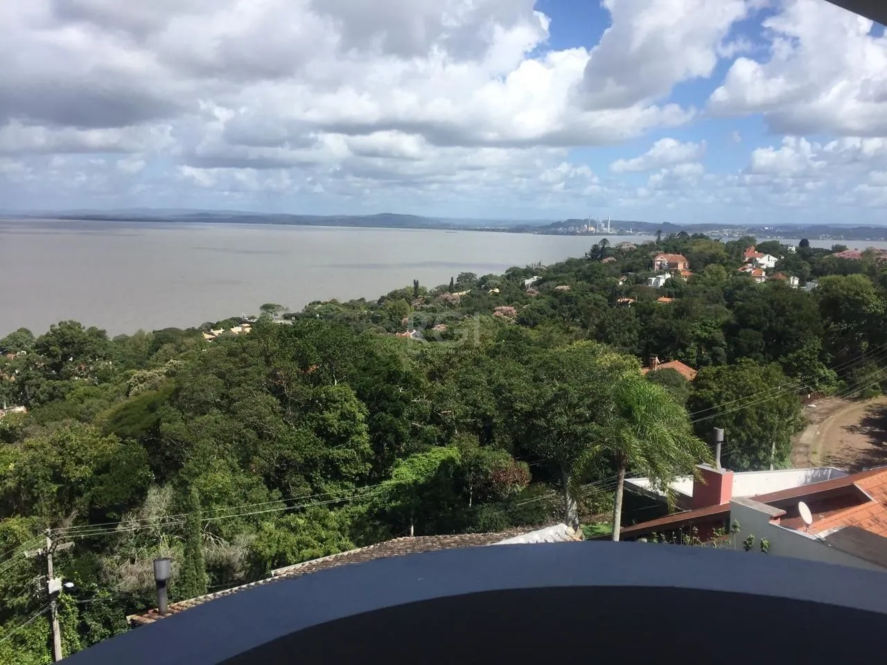 Imagem Casa para Venda - 280m², 3 dormitórios, sendo 1 suites, 2 vagas - Sétimo Céu