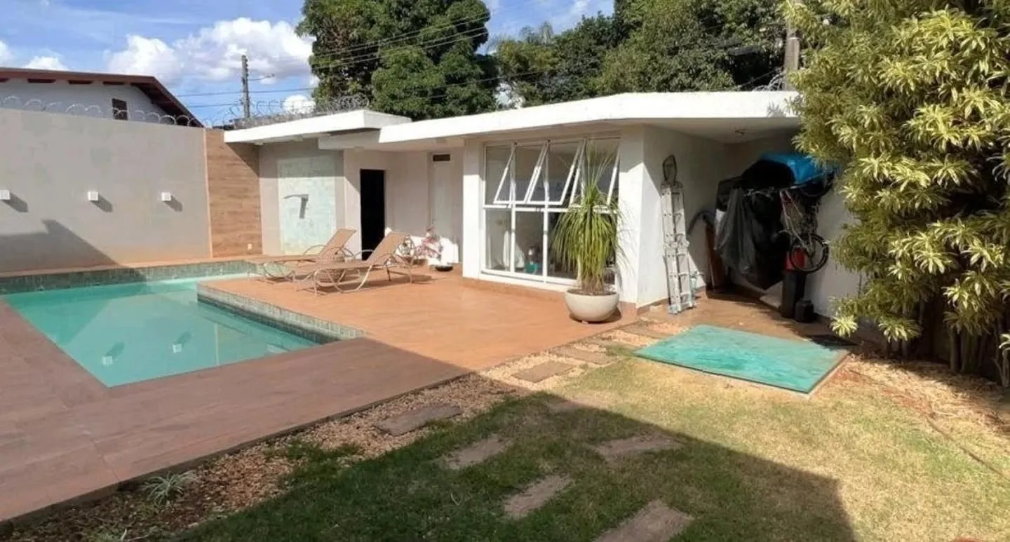 Imagem Magnifica Casa De 4/4 Sendo 3 Suites No Parque Acalanto