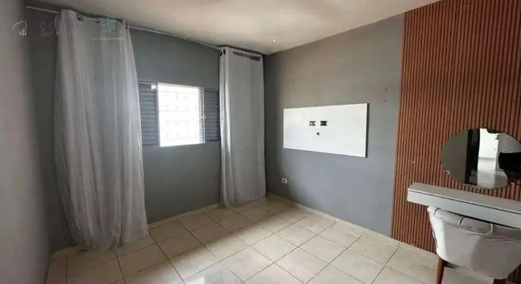 Imagem Sobrado à venda em Pindamonhangaba, Vitória Vale II, com 2 quartos, 130m²