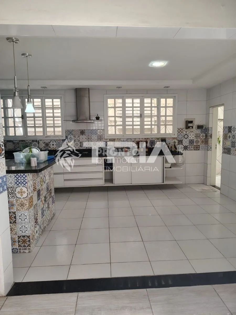 Imagem Casa de 4 quartos, 300m² no bairro Nossa Senhora do Ó, em Paulista