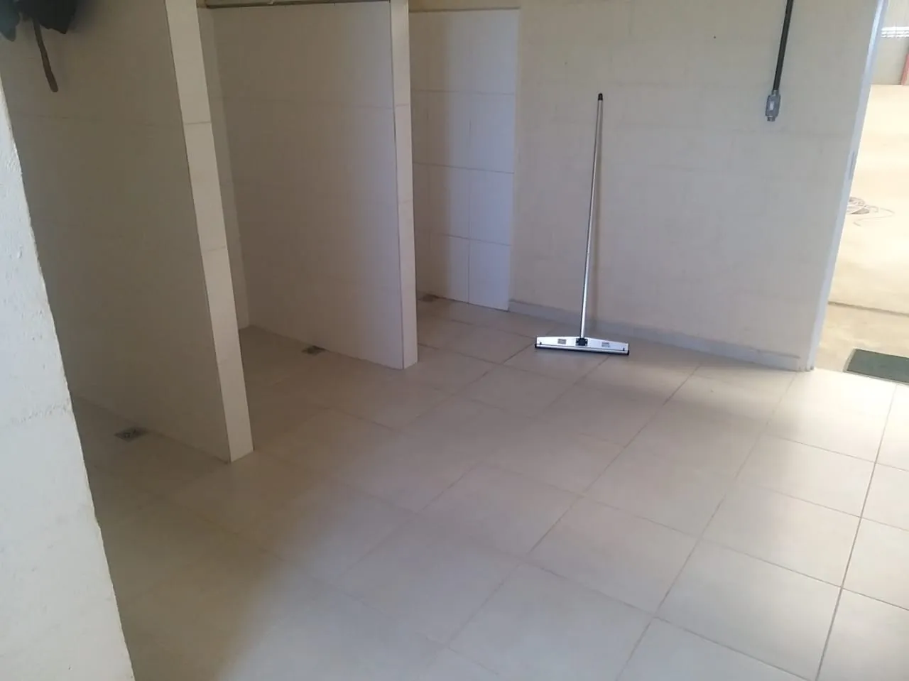 Imagem Comercial à venda 7500M², Moreira César, Pindamonhangaba - SP