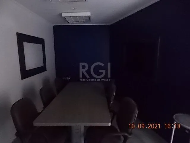 Imagem Predio para Venda - 170m², 0 dormitórios, Petrópolis, Porto Alegre