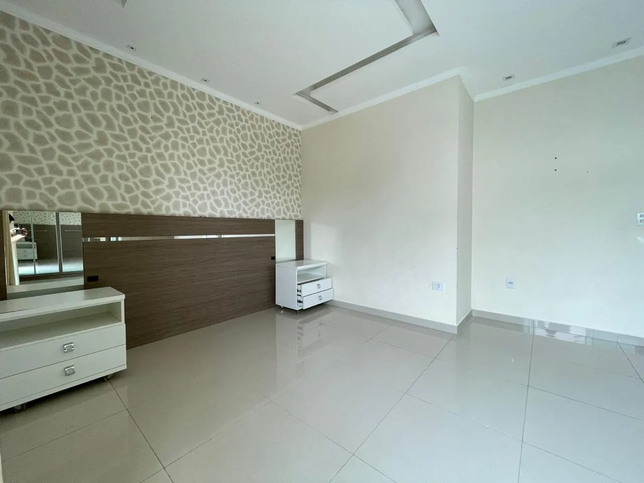 Imagem Casa à venda com 124m2 por R$ 970.000,00