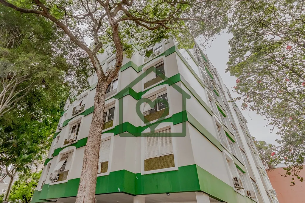 Imagem Apartamento à venda no bairro Auxiliadora, Localizado na rua Silva Jardim, próximo da Av 24 de Out...