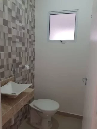 Imagem Sobrado com 2 dormitórios à venda, 79 m² por R$ 655.000,00 - Tupi - Praia Grande/SP