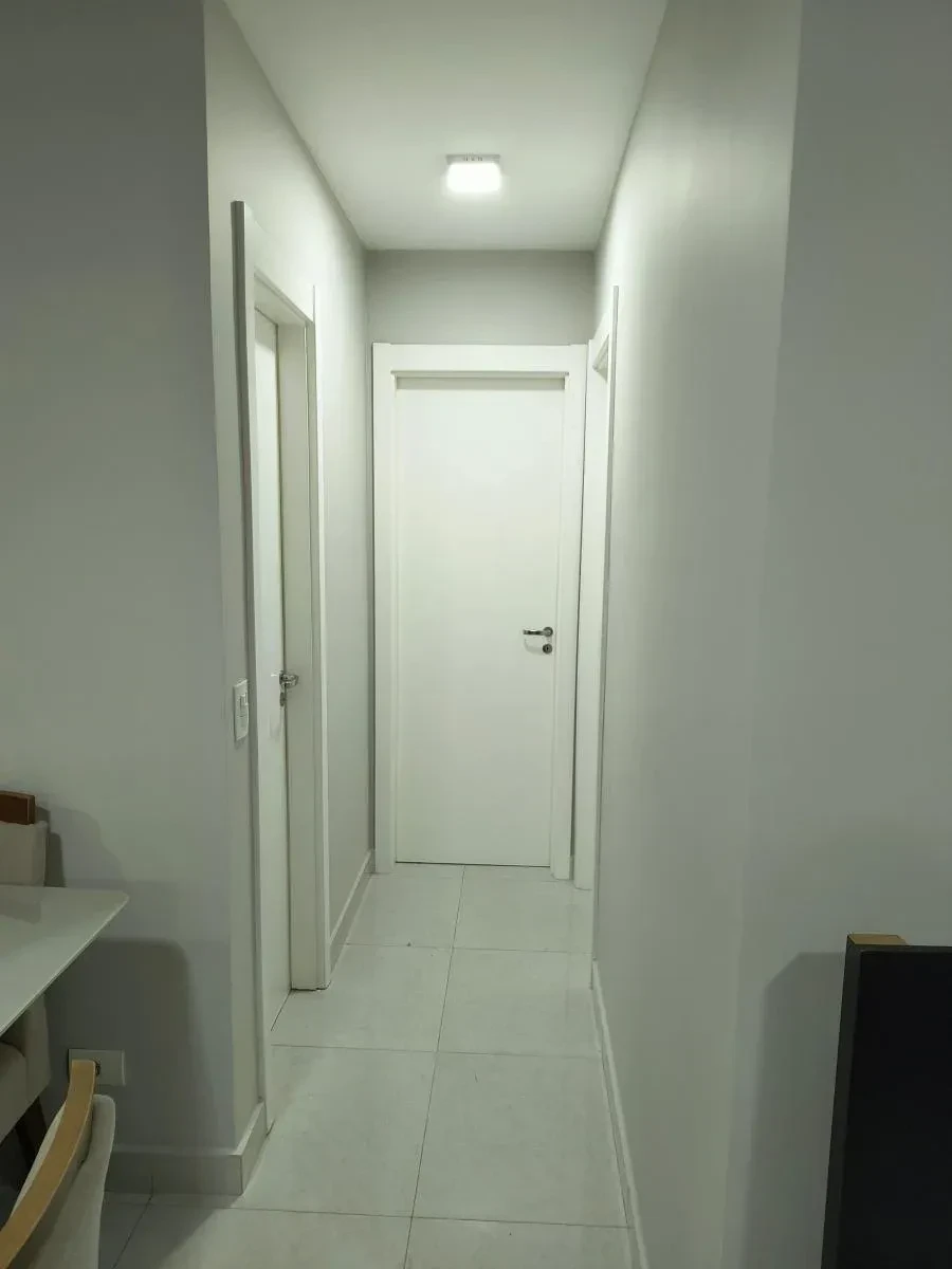 Imagem Apartamento com 2 Quartos à Venda, 59 metros em Capão Raso - Curitiba