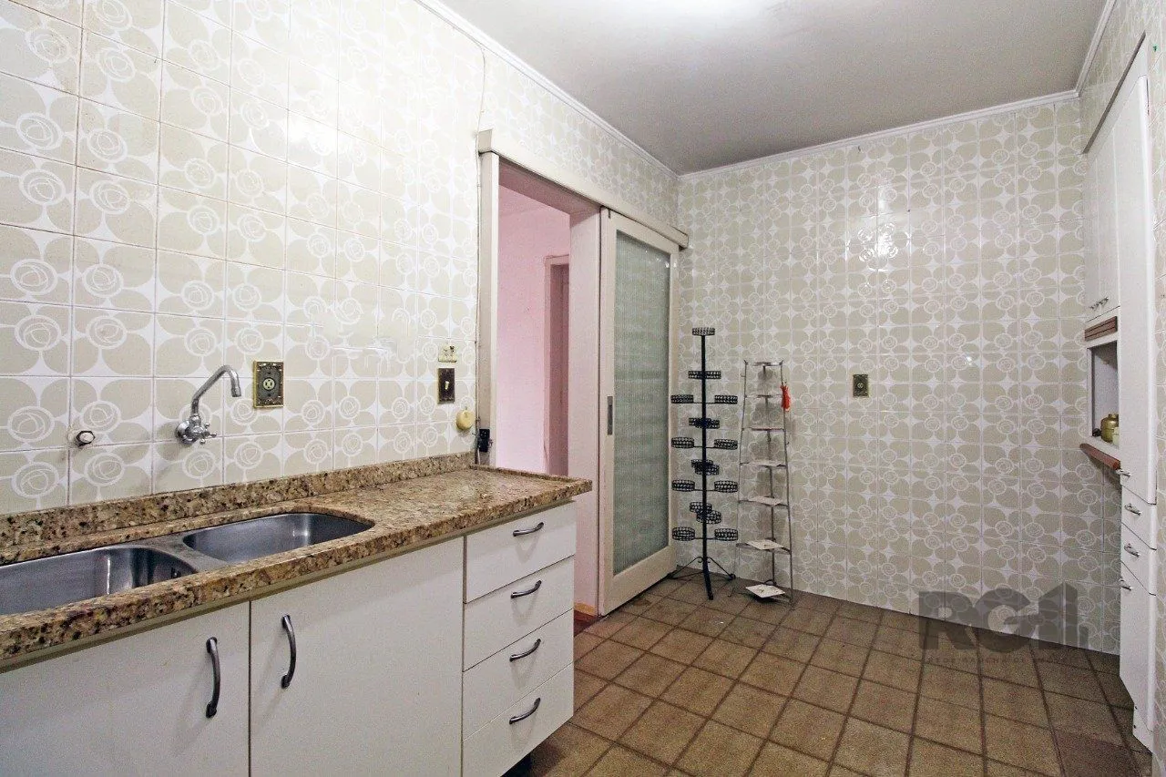Imagem Apartamento para Venda - 108.16m², 3 dormitórios, sendo 1 suites, Cidade Baixa