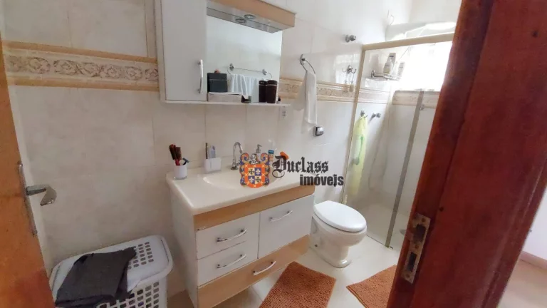Imagem Casa com 3 dormitórios à venda, 202 m² por R$ 1.150.000,00 - Alvinópolis - Atibaia/SP