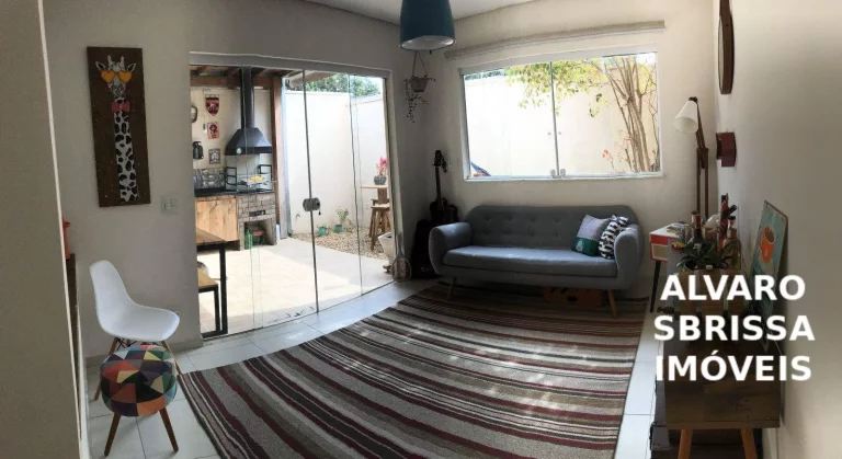 Imagem Casa com 3 dormitórios à venda, 135 m² por R$ 550.000,00 - Pinheirinho - Itu/SP