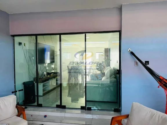 Imagem Vendo Casa em excelente localização com 131m², 02 Quartos (sendo 01 suíte), 01 Vaga
