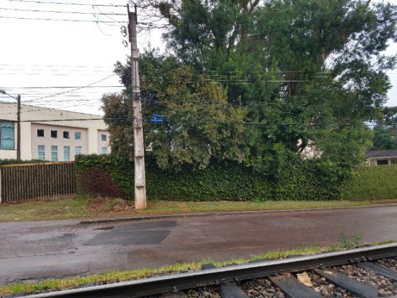 Imagem Terreno à Venda, 667 m² em Bacacheri - Curitiba
