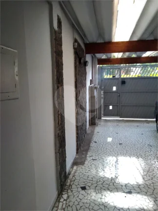 Imagem Sobrado à venda com 3 quartos em Vila Cordeiro, São Paulo - SP