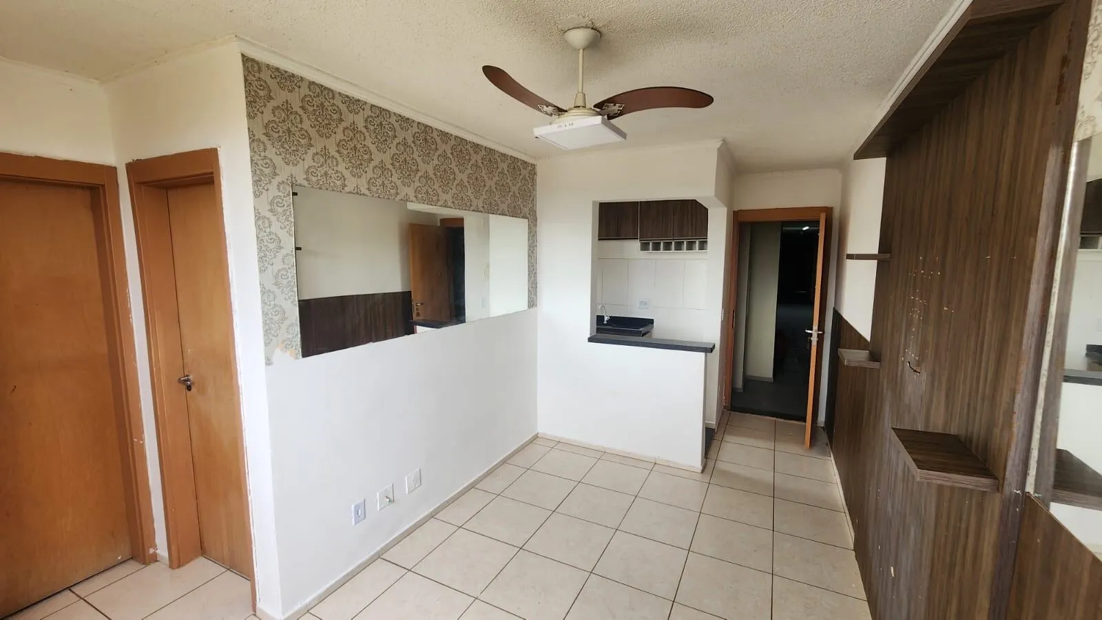 Foto do imóvel Apartamento com 2 quartos, Condomínio Chácara dos Pinheiros em Rua Alexandre de Barros