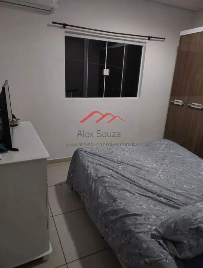 Imagem Casa para Venda em Hortolândia, Parque Orestes Ôngaro, 2 dormitórios, 1 banheiro, 2 vagas