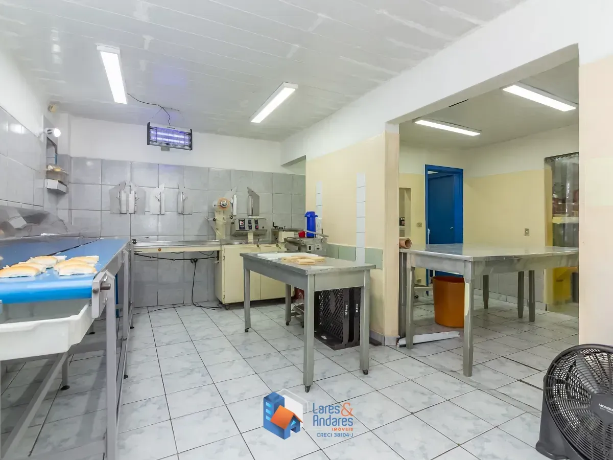 Foto do imóvel Casa comercial para venda em Perdizes, 196m² em Rua Salto Grande