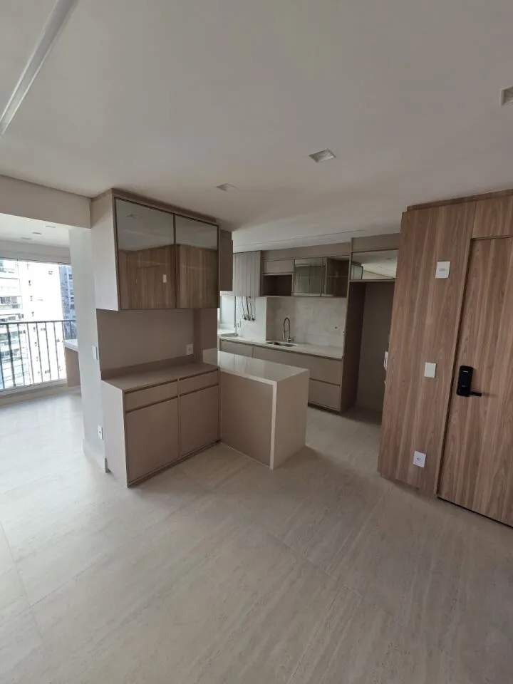 Imagem APARTAMENTO Á VENDA NO PANAMBY COM 3 QUARTOS E 2 VAGAS, REFORMADO!
