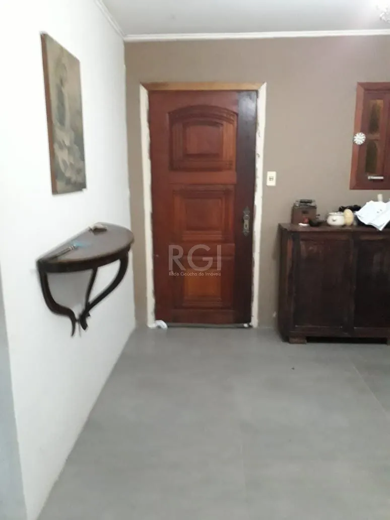 Imagem Casa para Venda - 230.45m², 4 dormitórios, sendo 1 suites, 3 vagas - Ponta Grossa