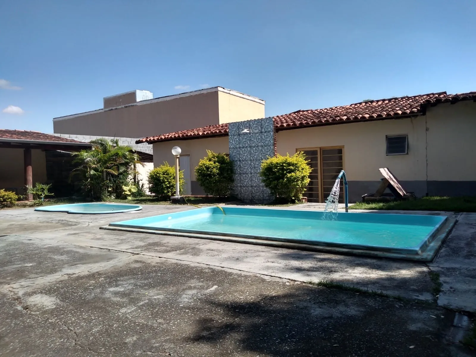 Imagem Chácara com 4 dormitórios à venda, 2200 m² - Vila Helena - Sorocaba/SP