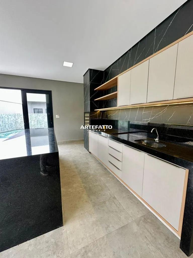 Imagem Casa à venda em Franca, Prolongamento Jardim Flórida, com 3 quartos, 230m2