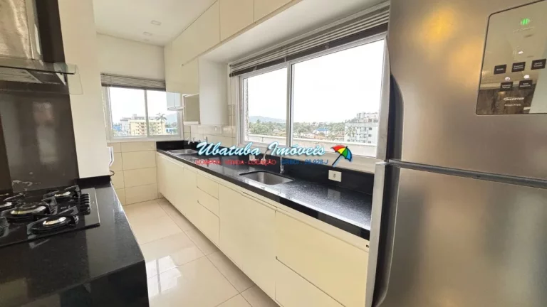 Imagem Cobertura com 100 m² no centro com 03 suítes e closet
