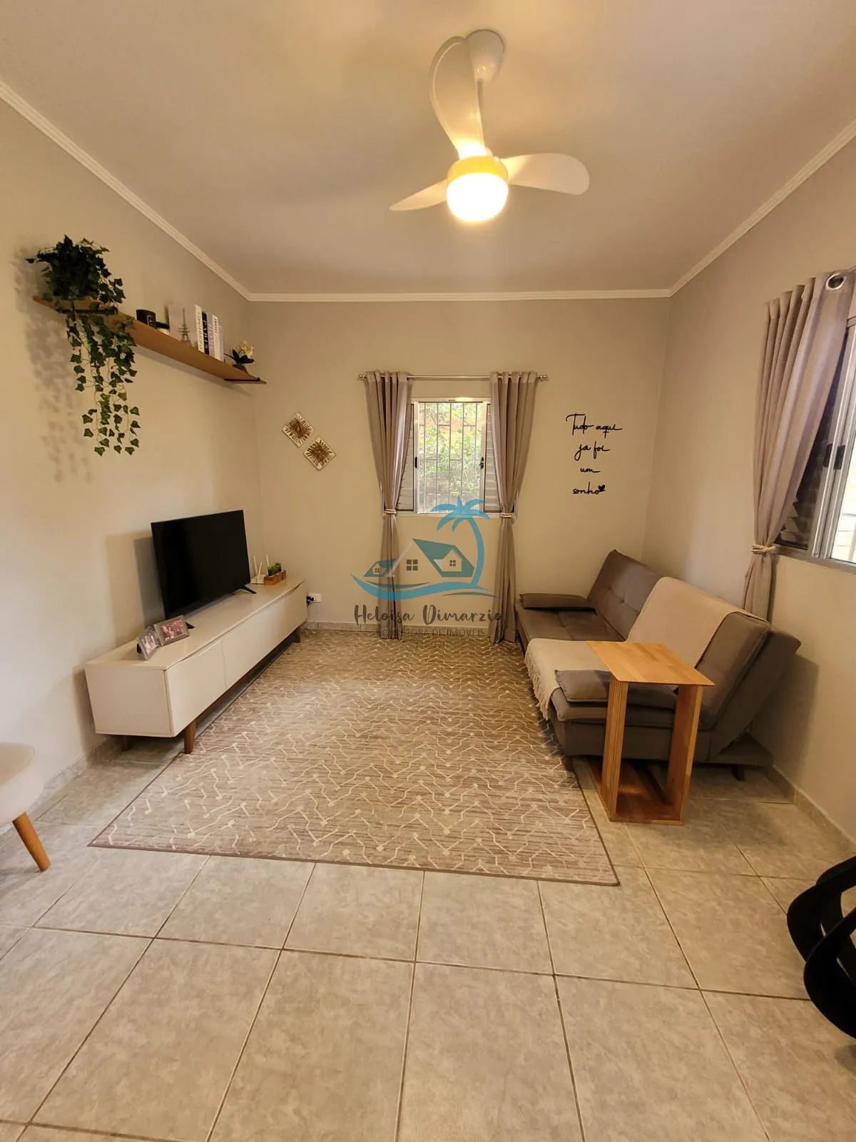 Imagem Linda casa térrea à venda no Perequê-açu, em Ubatuba, a 800m da orla