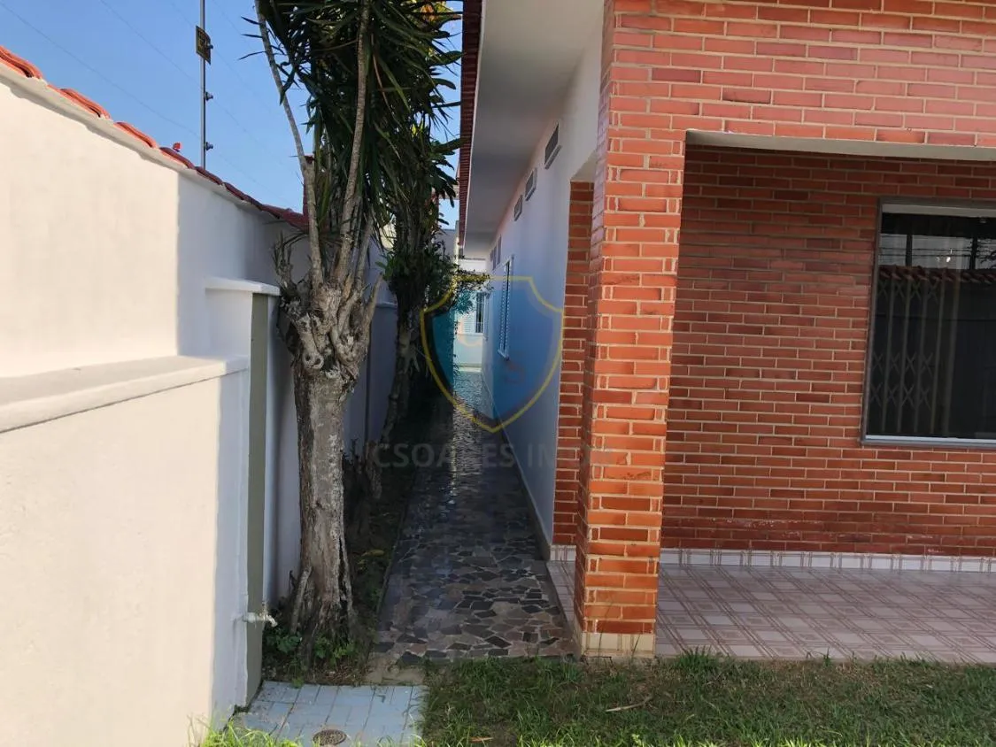 Imagem Casa 3 DormS Com 3 Suítes