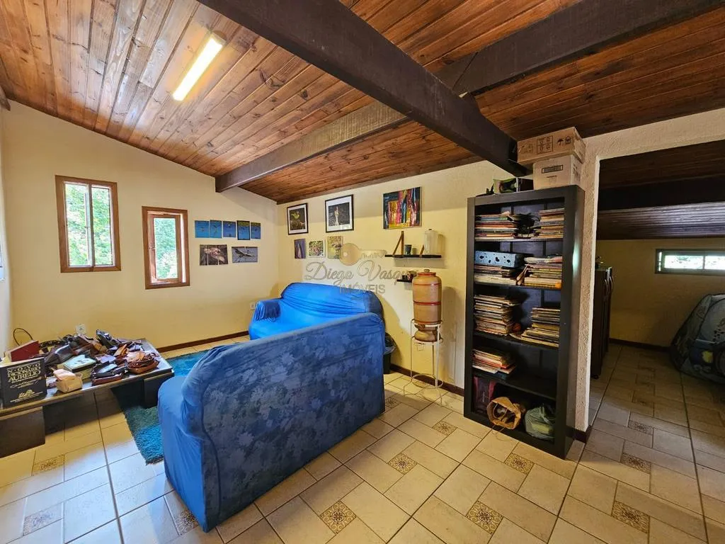 Imagem Casa em Condomínio para Venda em Teresópolis / RJ no bairro Vargem Grande