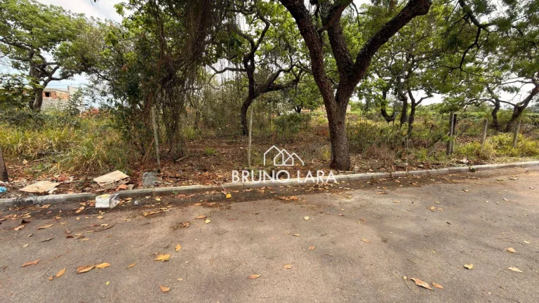 Imagem Terreno à venda no Bairro São Francisco - Igarapé/Minas Gerais