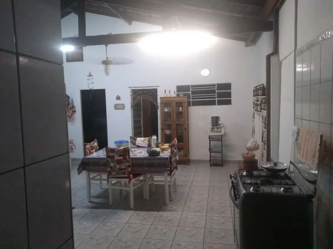 Imagem Casa à venda 4 Quartos, 1 Suite, 3 Vagas, 300M², Parque São Domingos, Pindamonhangaba - SP