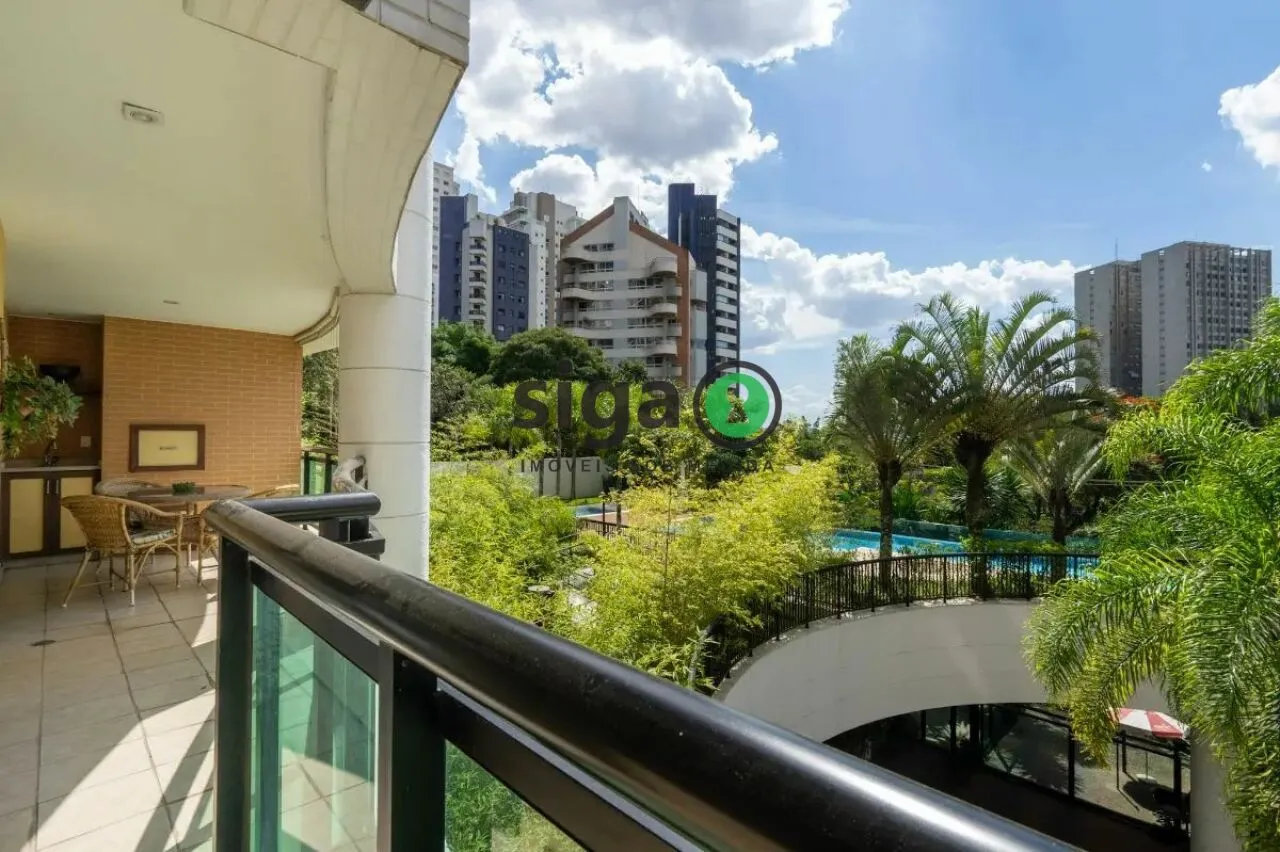 Imagem Apartamento á Venda na Vila Suzana- 192m², 3 quartos e 3 vagas