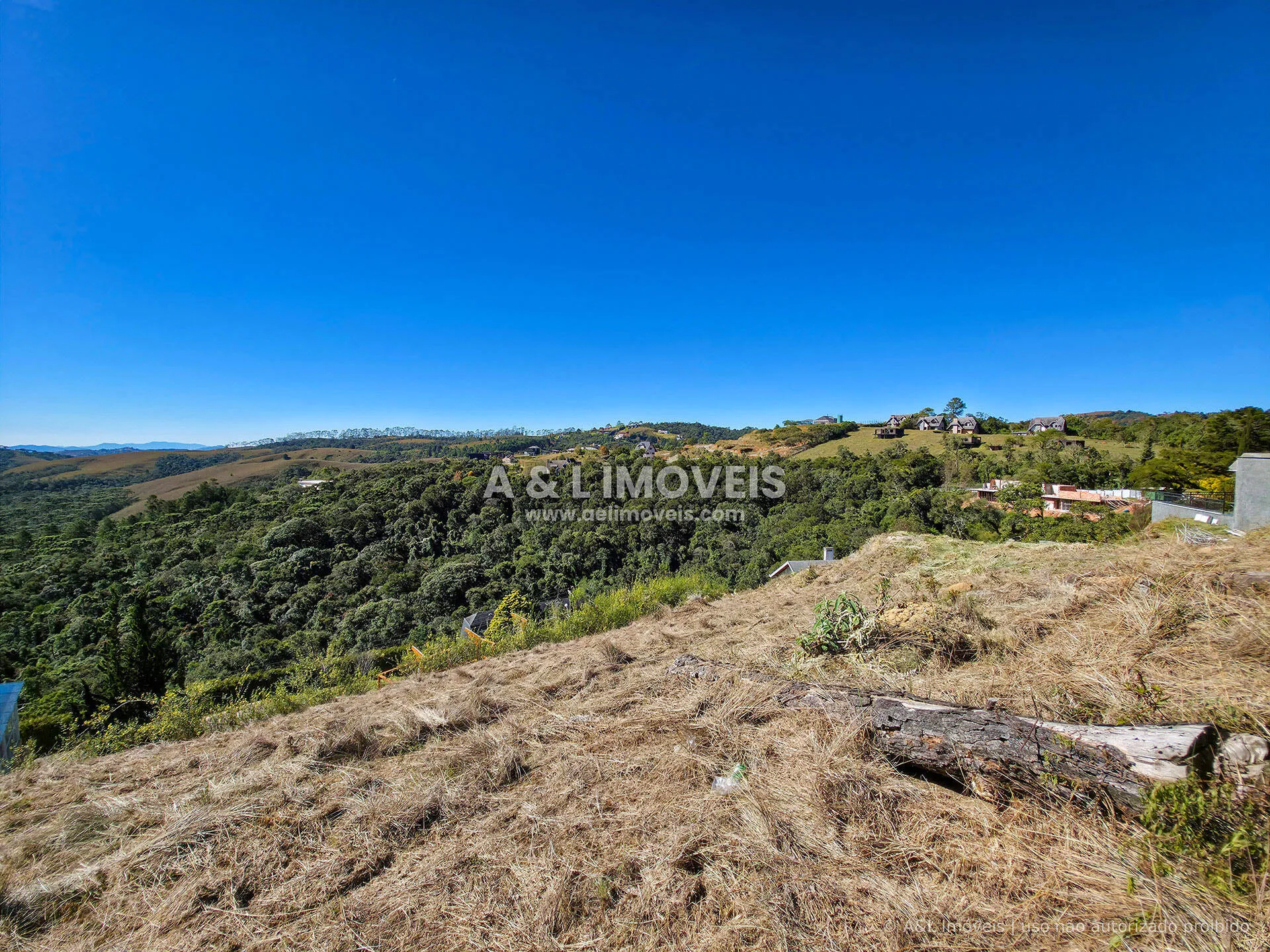 Imagem Terreno no Condomínio Ecológico II com 1.004,01 m², aclive e vista