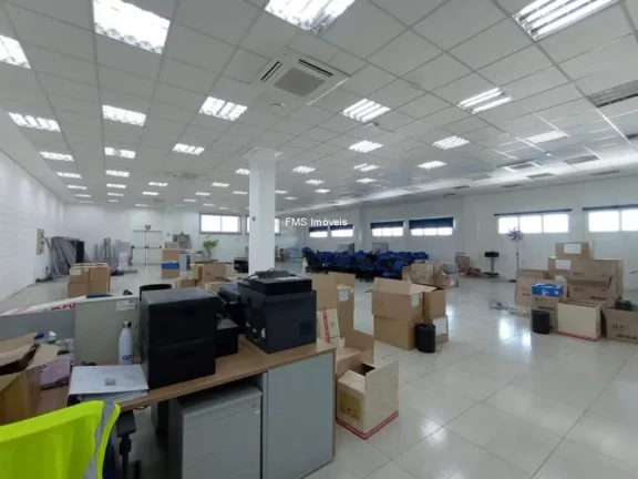Imagem Galpão com 7032m² para locação em Sorocaba/SP.