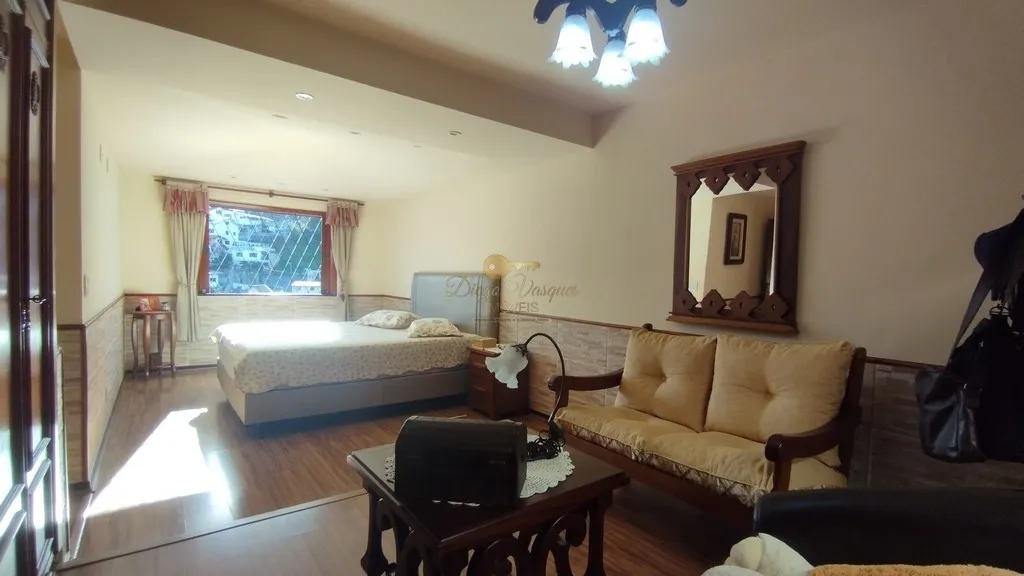 Imagem Casa para Venda em Teresópolis / RJ no bairro Quinta da Barra