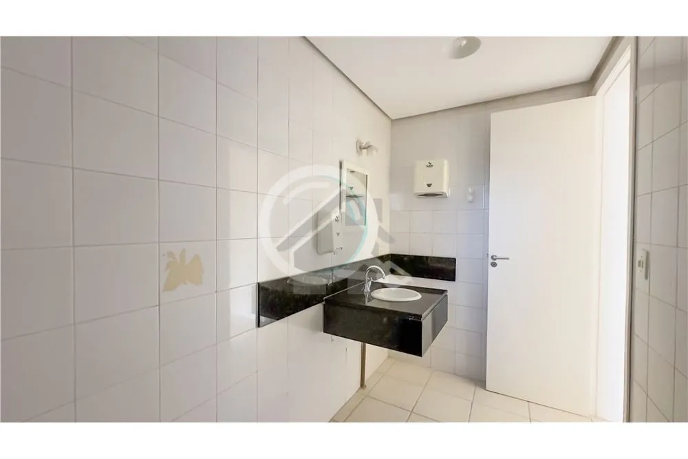 Imagem À procura do local perfeito para o seu negócio prosperar? Apresentamos uma oportunidade única em ...