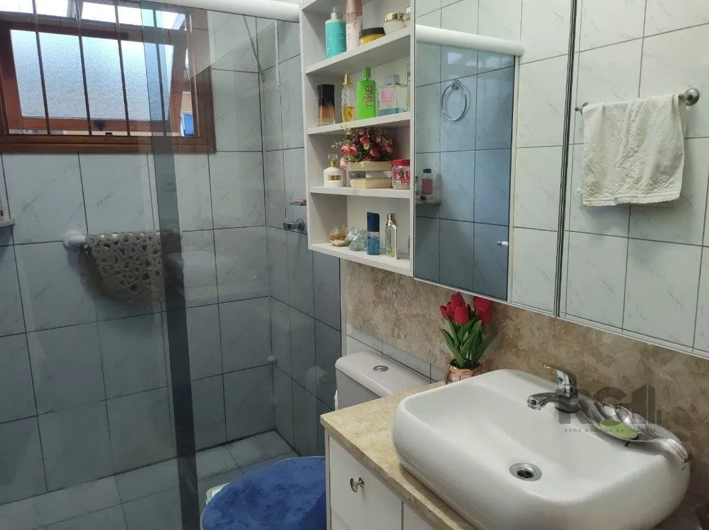 Imagem Casa para Venda - 204m², 4 dormitórios, 3 vagas - Scharlau